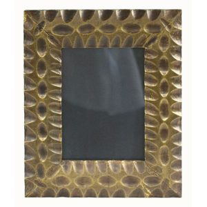 Elongated Dimples Photo Frame